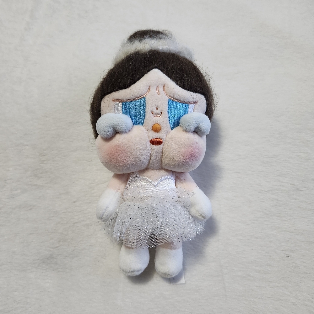 POP MART Crybaby Shiny Shiny Blister Pack Plush Pendent (Shiny Dancer) 🩰